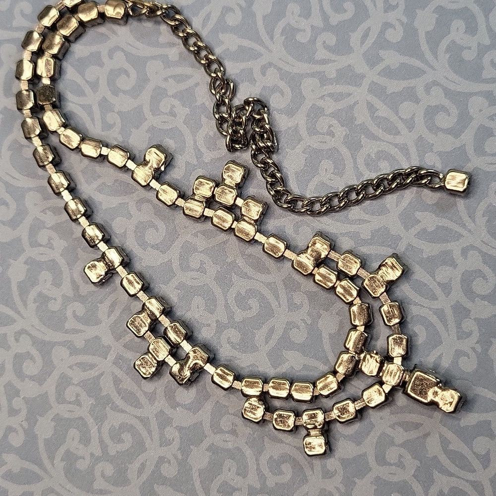 Classic Rhinestone Choker - Picture 6 of 6